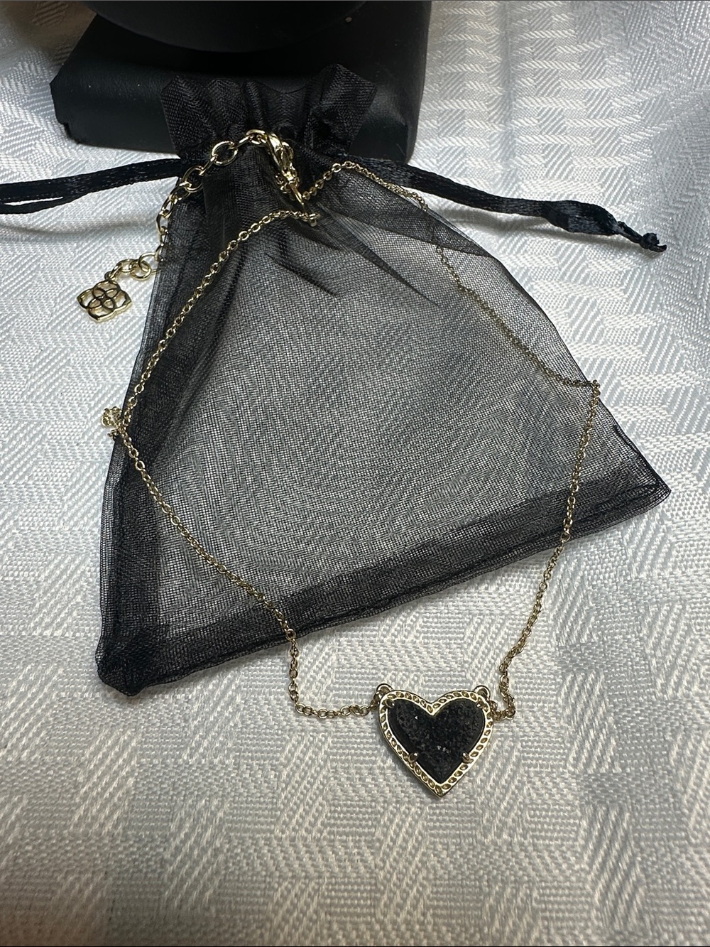 Kendra Scott necklace Ari Heart Pendant Necklace black drusy